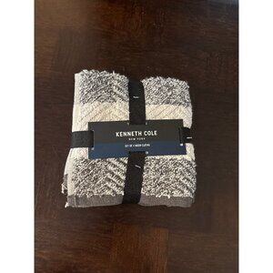 Kenneth Cole Washcloths